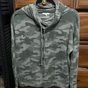 Maurices Women's Gray Camouflage Hoodie